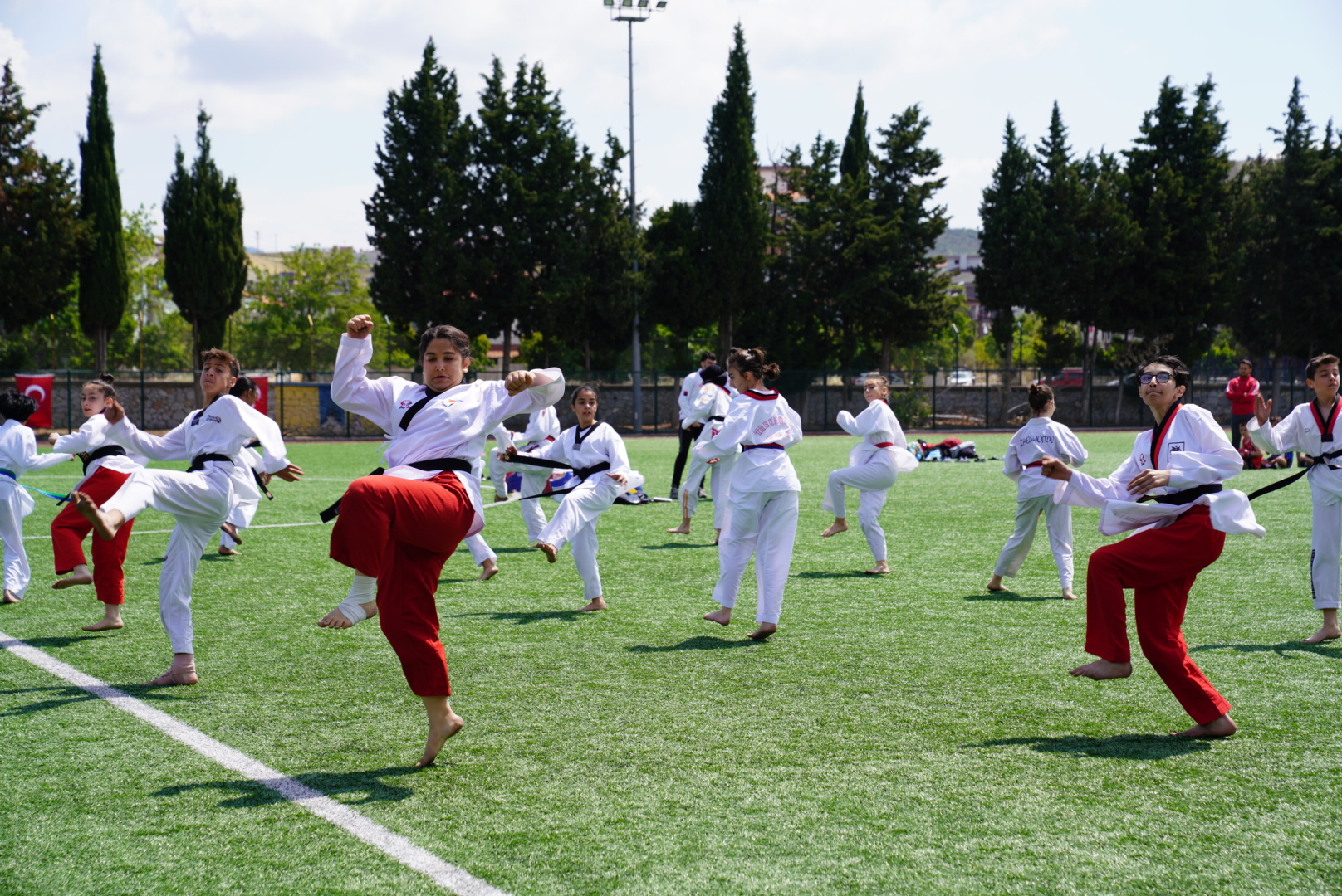 19-mayis-karate.jpg