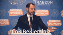 dollar-bills.gif
