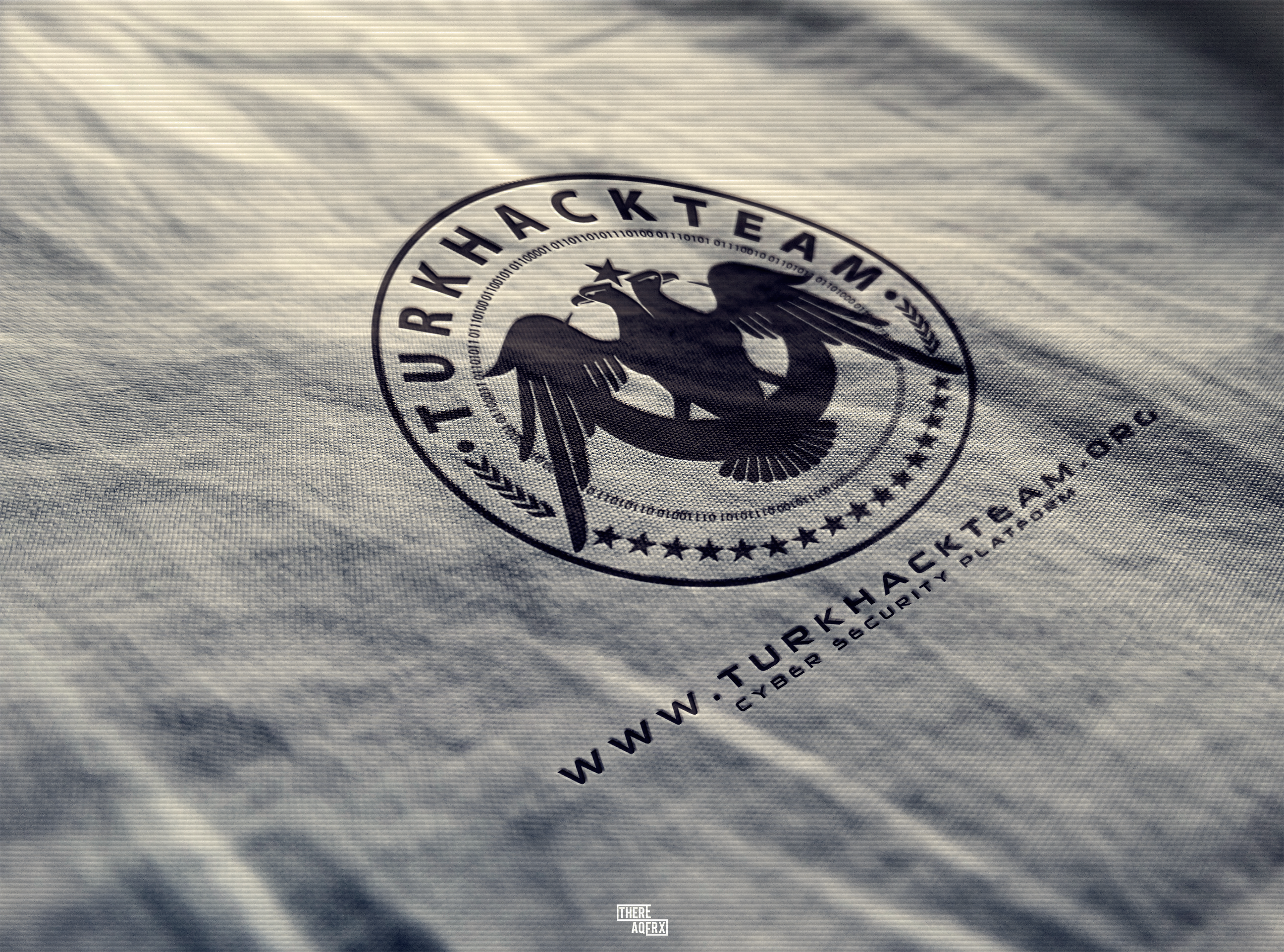 T-shirt-Turkhackteam-Logo-Tasarimi.png