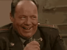 1563159810098417666.gif
