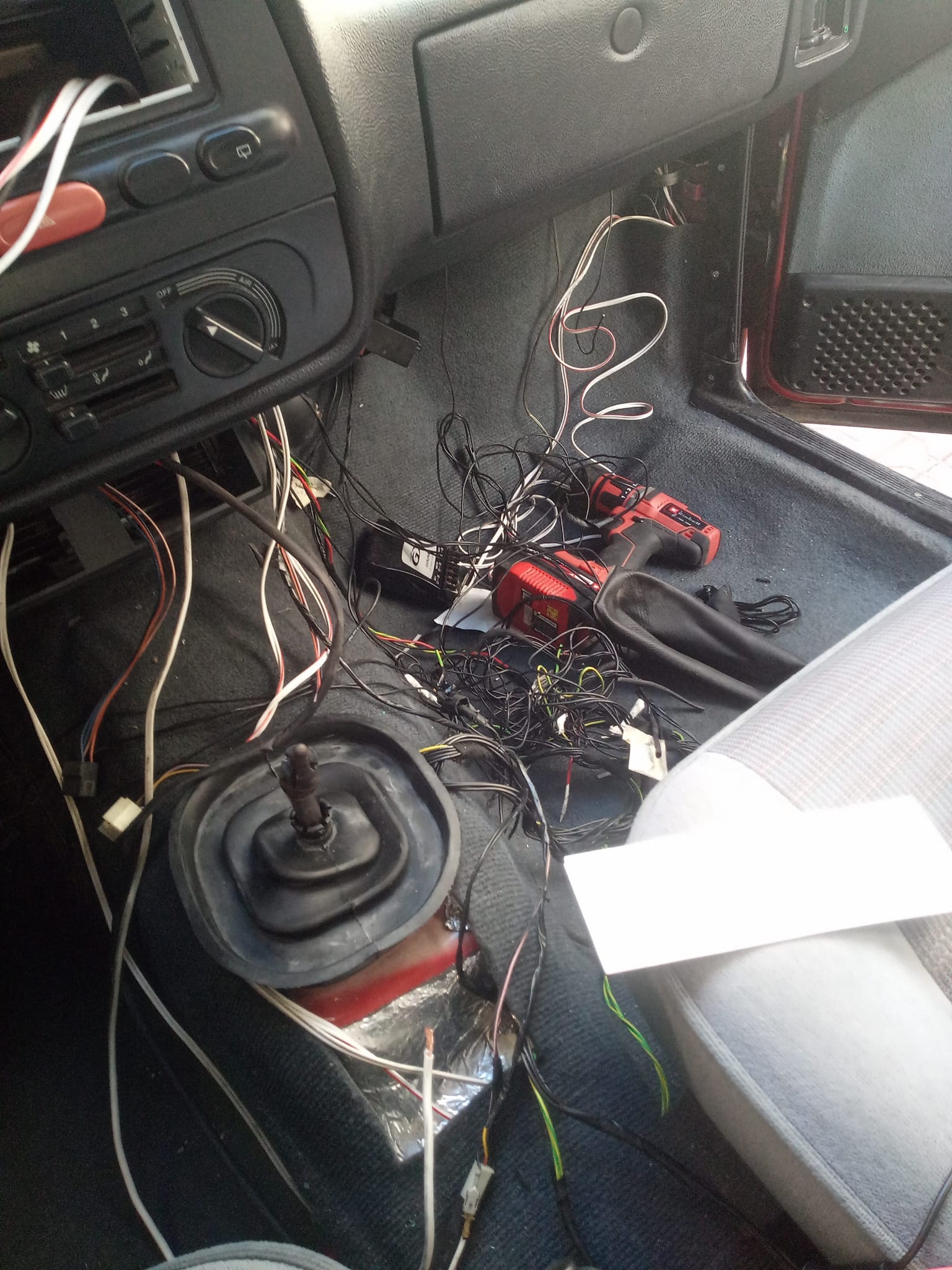 [Resim: WhatsApp-Gorsel-2024-06-21-saat-17.29.43_cbfbf5b2.jpg]